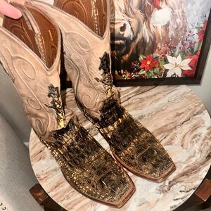 Men’s Natural Head Cut Alligator Cowboy Boots w/ Free Matching Belt